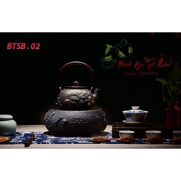 Bếp Điện Hồng Ngoại Đun Ấm Tetsubin - Vỏ Đúc Gang Thủ Công -Họa Tiết Tam Ngư Chầu Nguyệt - Công Suất 1500w