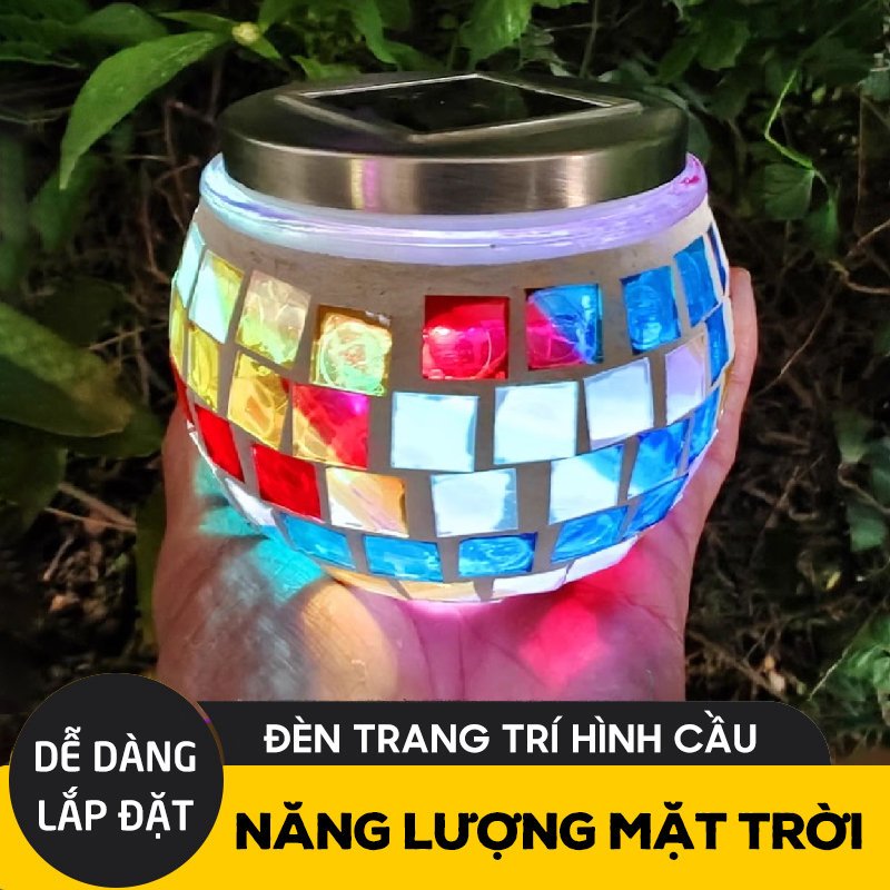 đèn năng lượng mặt trời trang trí sân vườn hình cầu - K1630