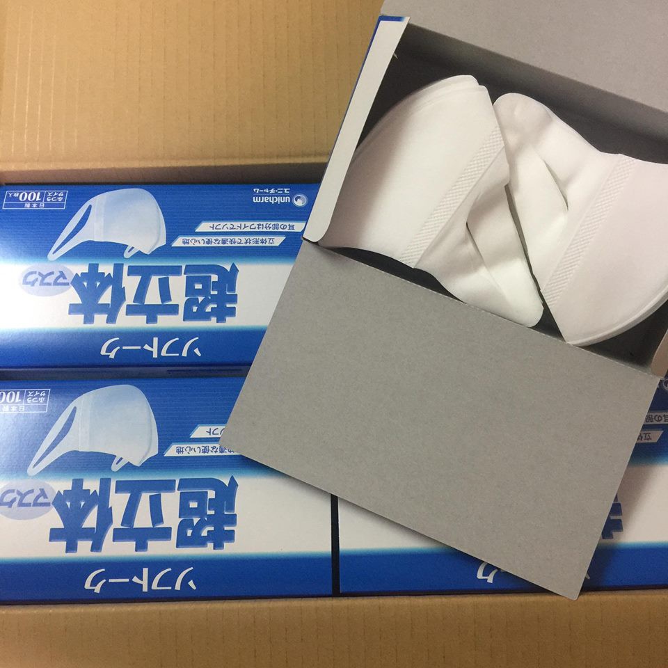 Khẩu trang Unicharm Japan 100 chiếc 3D ôm khít mặt, ngăn bụi hiệu quả