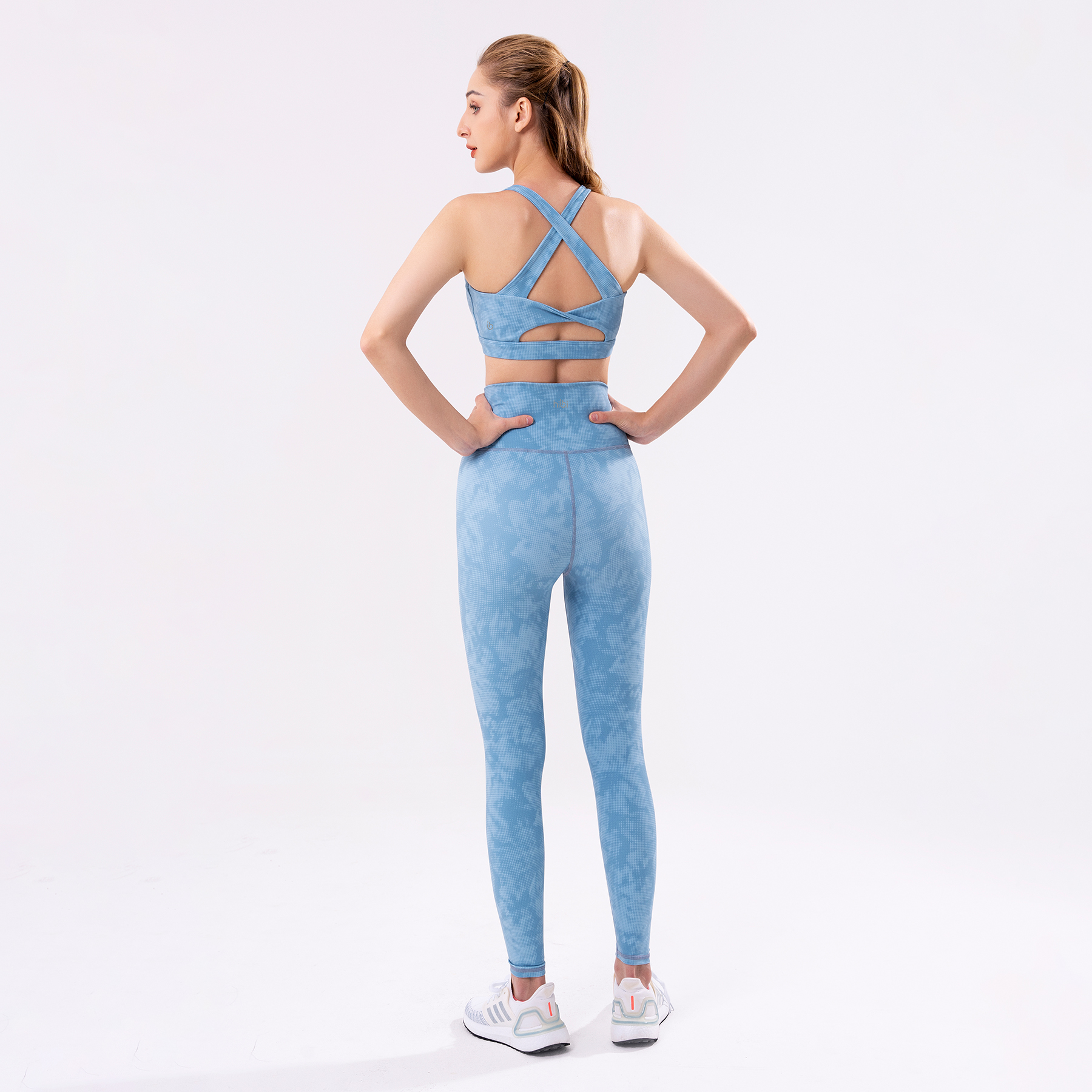 Set đồ tập yoga gym Hibi Sports H152 áo bra phối V, lưng xoắn nơ, kèm mút ngực