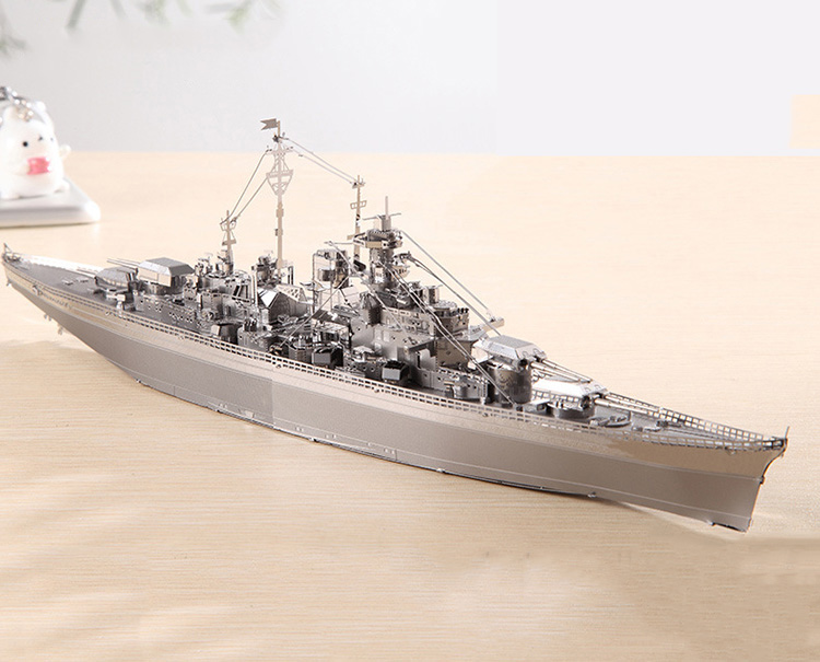 Mô hình thép 3D tự ráp tàu chiến Bismarck Battleship