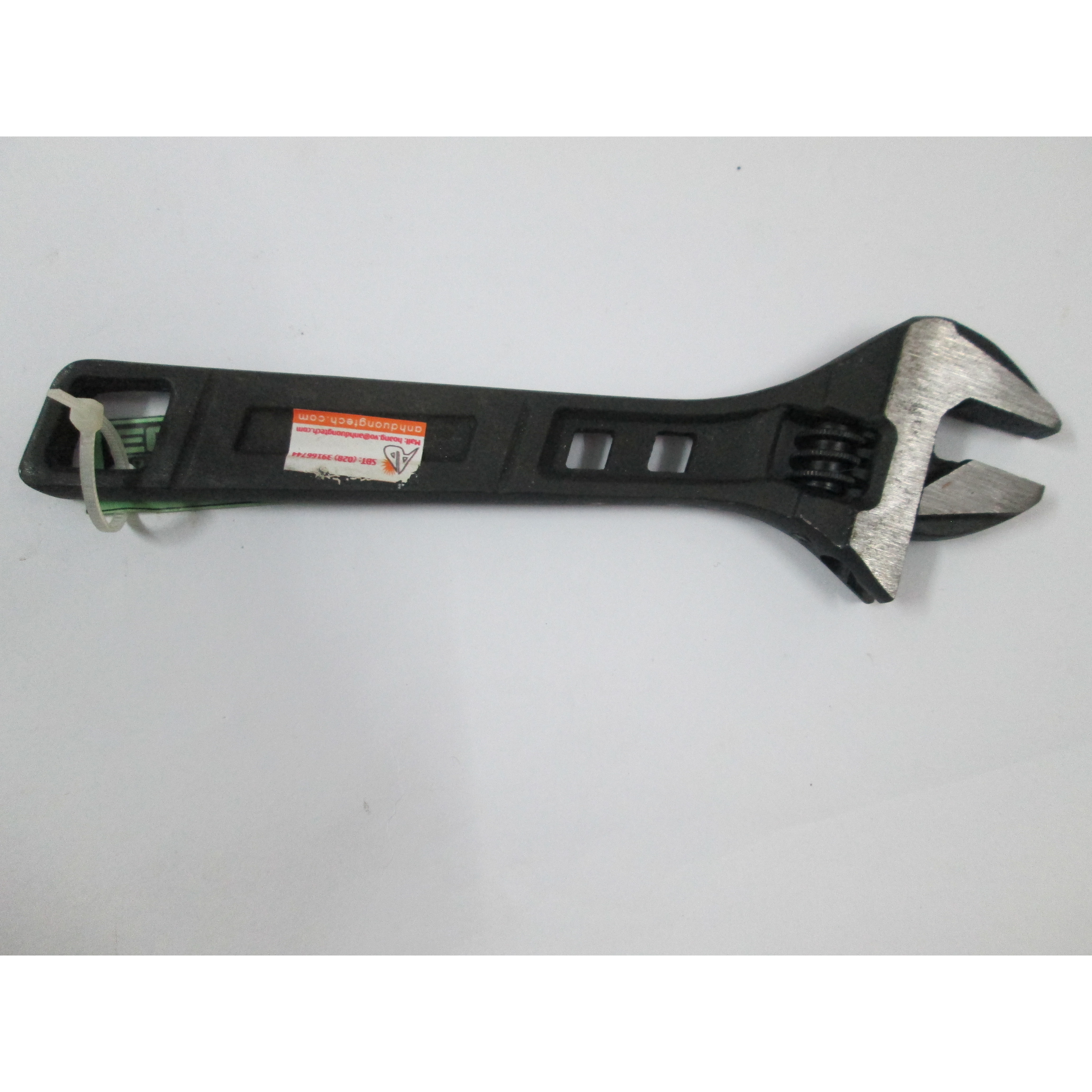 Mỏ Lết Đen 6" - 150mm Ega Master 61117