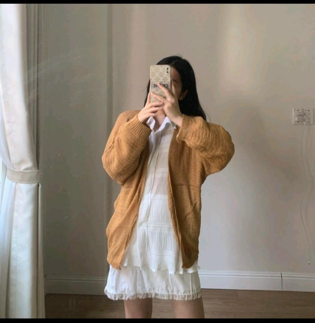 Áo khoác len cardigan phong cách Hàn Quốc
