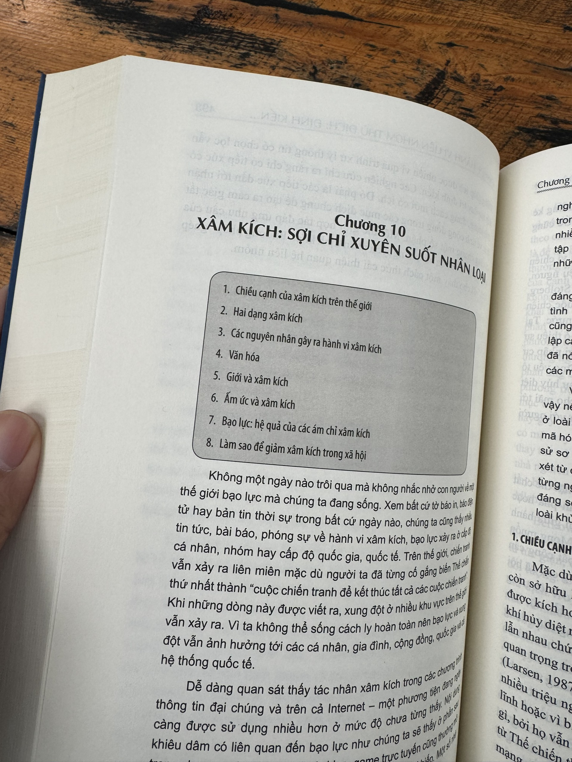 TÂM LÝ HỌC XÃ HỘI TRONG CUỘC SỐNG HIỆN ĐẠI - GS.TS.Knud s. Larsen - PGS.TS. Lê Văn Hảo - NXB Đại học Quốc Gia Hà Nội.