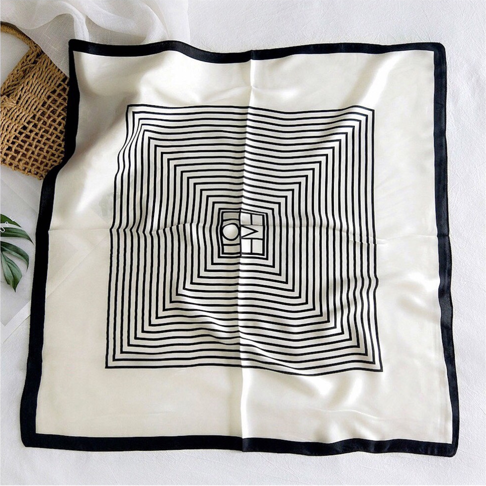 Khăn quàng cổ lụa vuông size 70x70cm - Mã 7054