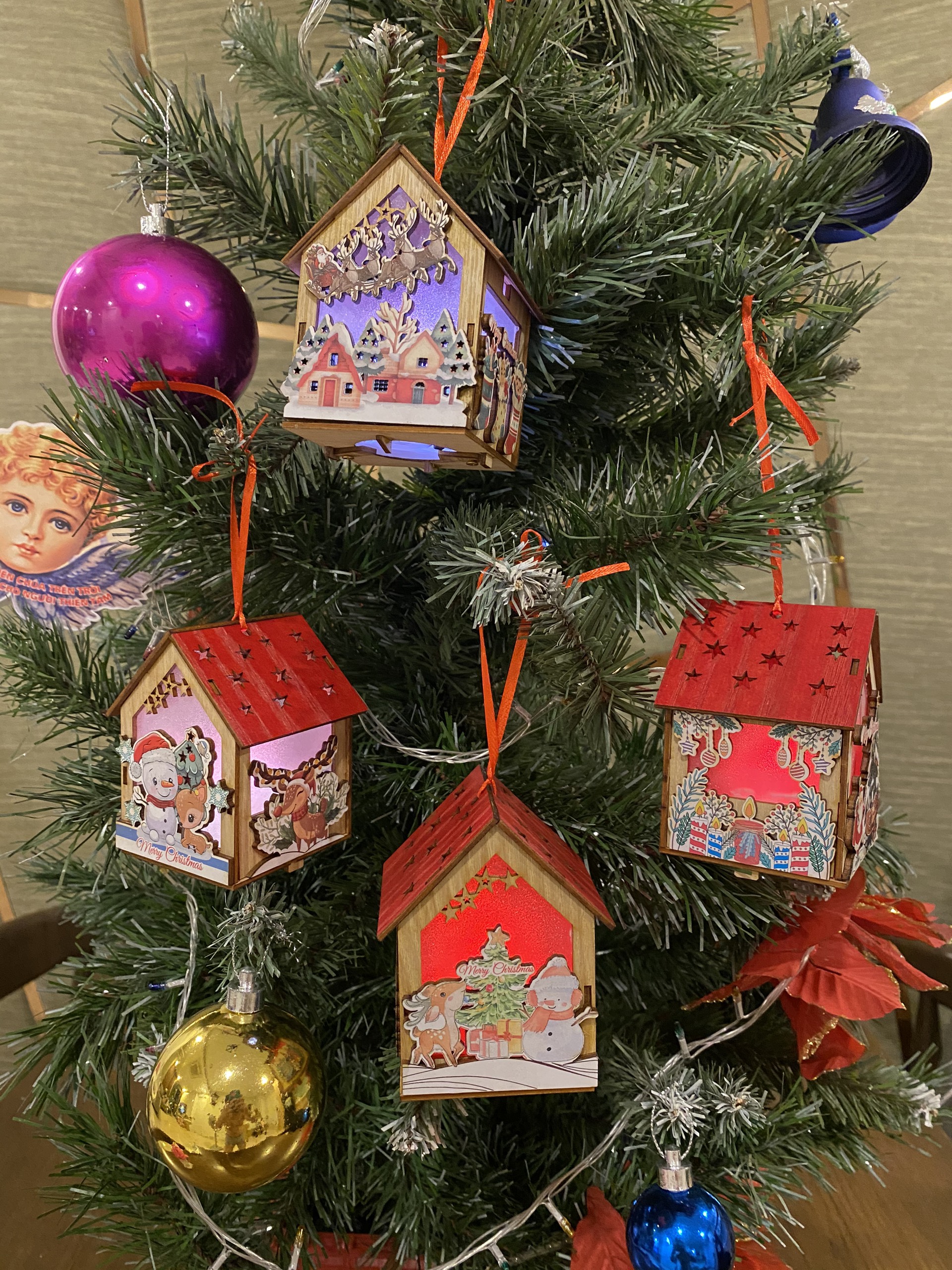 ĐÈN NOEL ĐỔI MÀU CỠ NHỎ