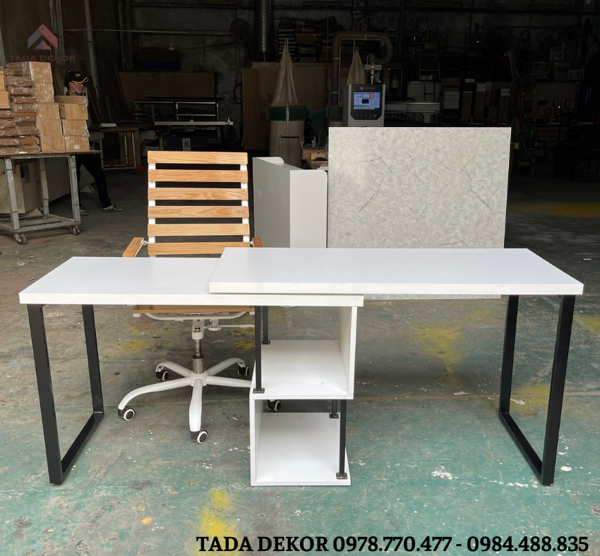 Bàn xoay làm việc thông minh