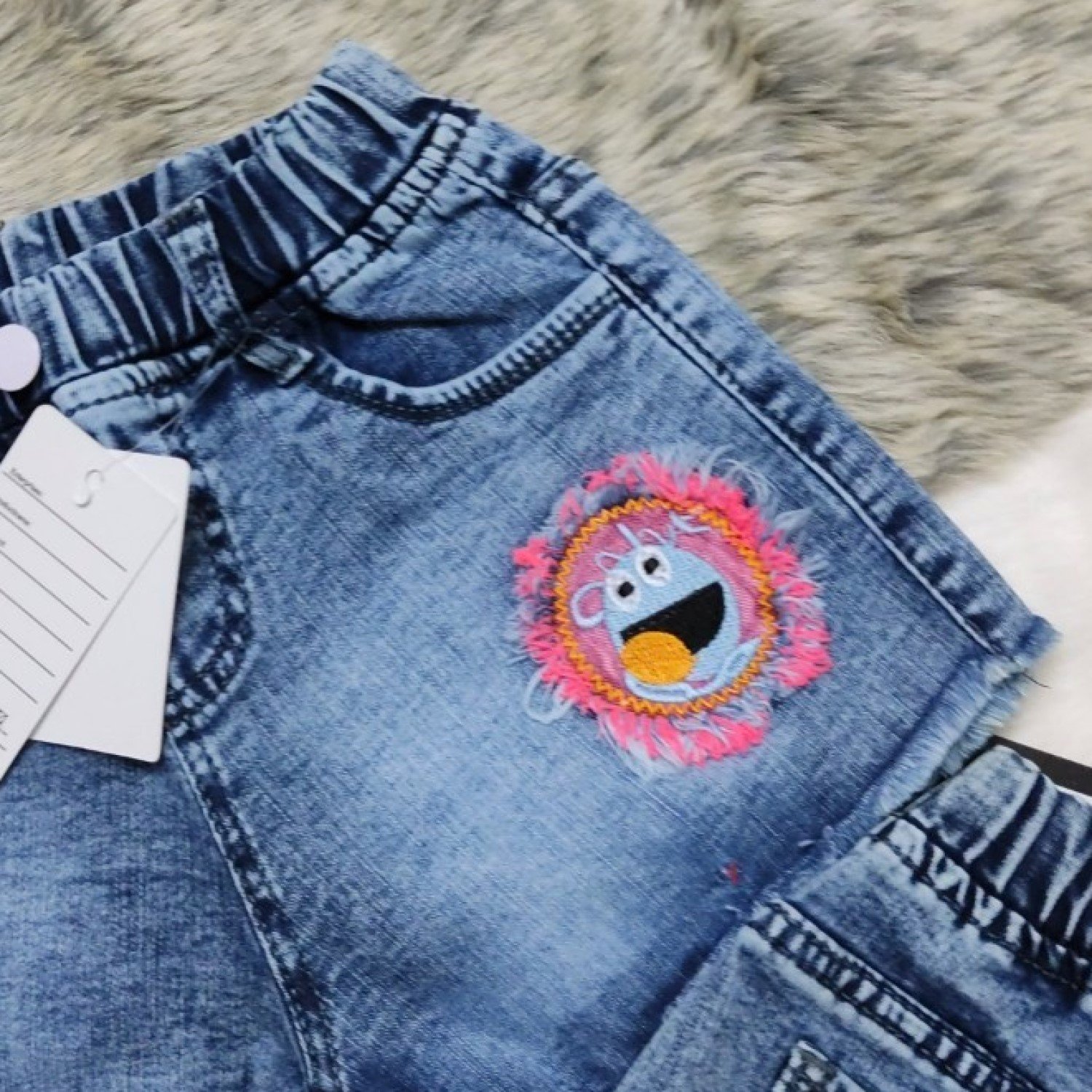 Q00000114 Quần short jean bé gái từ 5 tuổi