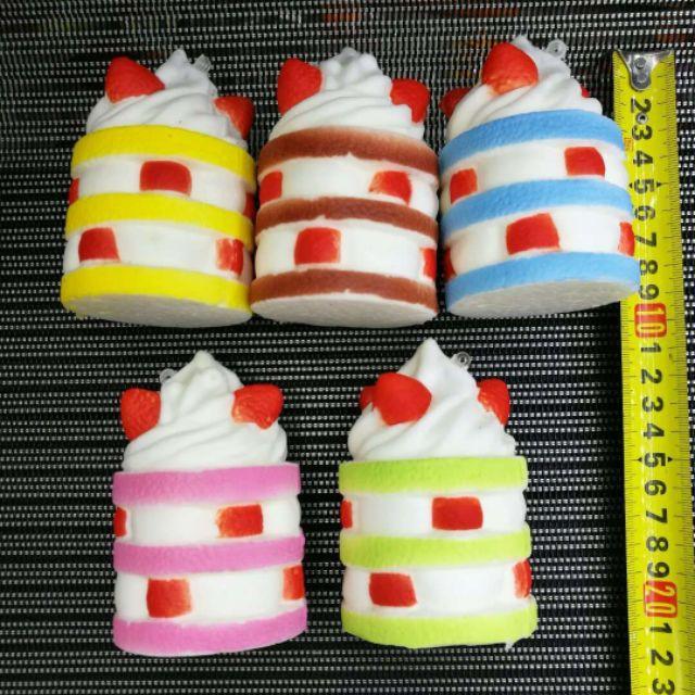 Bao rẻ squishy bánh kem 3 tầng