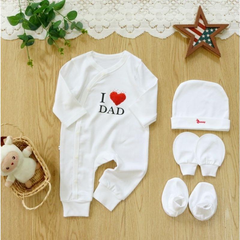 [Dưới 6kg] Set Body Dài in họa tiết I Love Mom, I Love Dad Kèm Nón Bao Tay Bao Chấn Cho Bé Sơ Sinh - Bunnybaby - I Love Mom