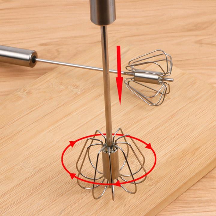 Cây đánh trứng inox tự xoay thông minh