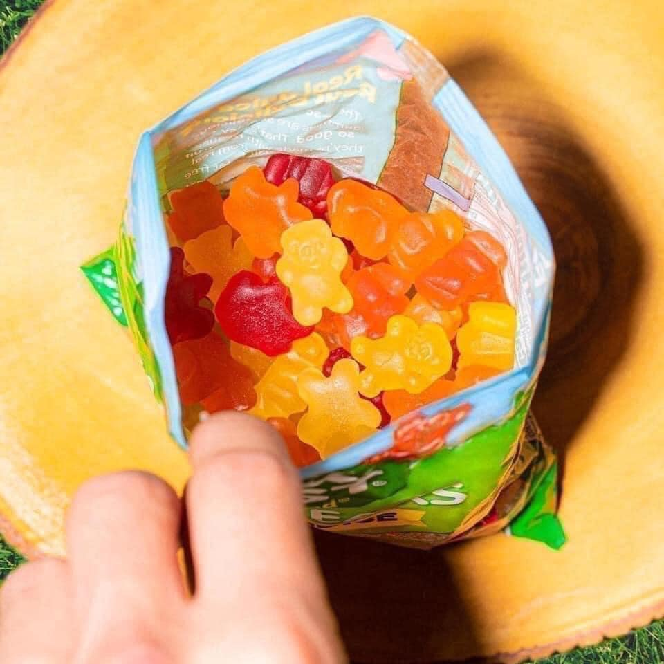 HỘP 65 GÓI KẸO DẺO GẤU cho bé ORGANIC GUMMY BEARS 23g x 65 gói