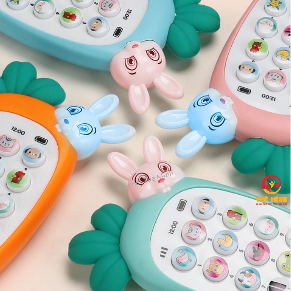 Đồ Chơi Hình Điện Thoại Cà Rốt Có Đèn Có Nhạc Dễ Thương Giúp Bé Phát Triển Trí Thông Minh Tặng Kèm Dây Đeo