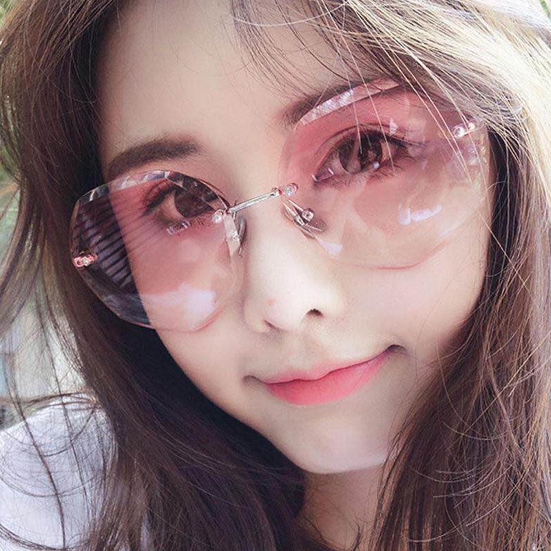 2021 Women's SunGlasses Fashion Sunglasses Large Thick Square Frame Eyeglasses