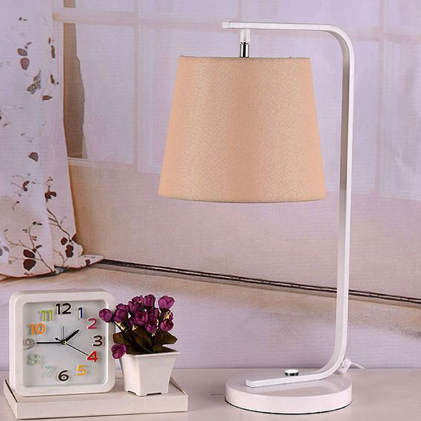 Đèn ngủ - đèn ngủ để bàn - đèn trang trí phòng ngủ - đèn để bàn TULIP LAMP