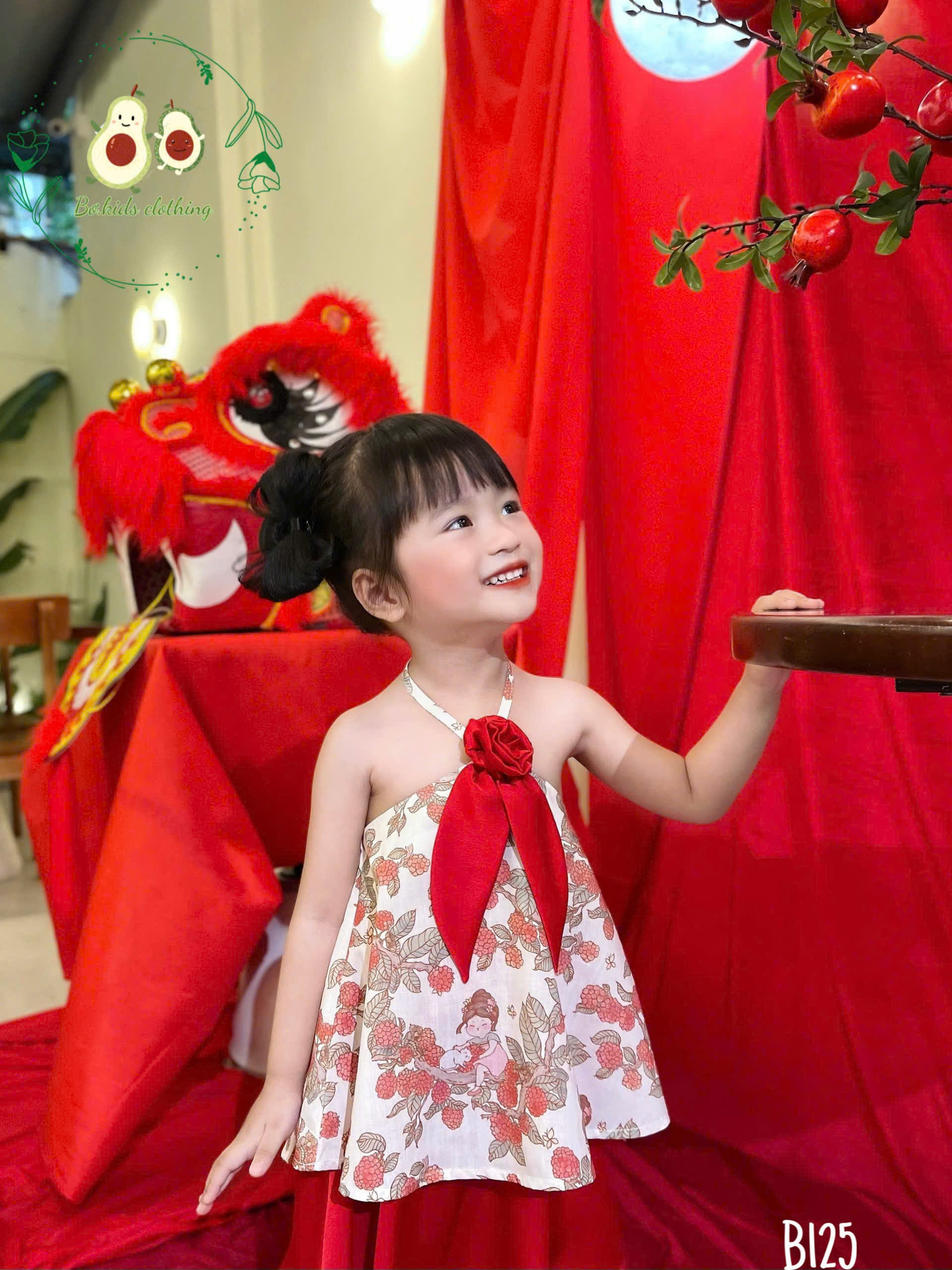 Đầm cổ yếm 2 tầng cho bé gái mặc lễ tết noel giáng sinh năm mới dự tiệc biễu diễn từ 10-40kg chất lụa mềm