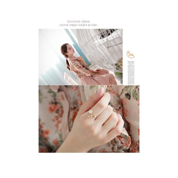 Nhẫn nữ đeo tay hình hoa điều chỉnh kích thước bạc/vàng