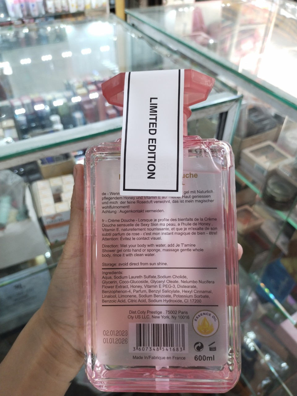 Sữa Tắm Nước Hoa Pháp Sexy Skin 600ml - Vitamin E (Hồng)