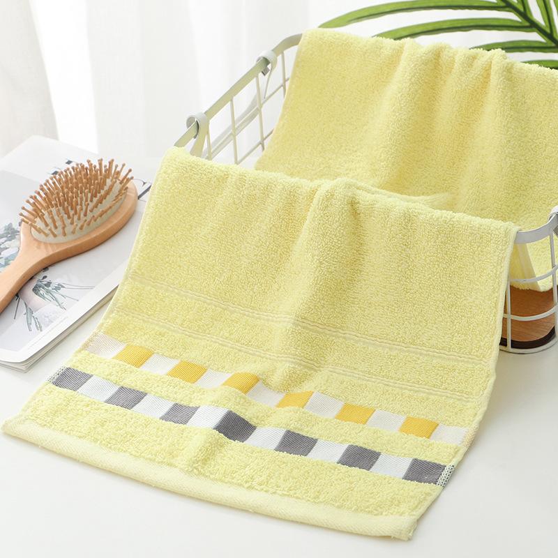 1 Khăn Tắm Cotton 3 Màu Siêu Mềm Mại Thoải Mái Cao Cấp