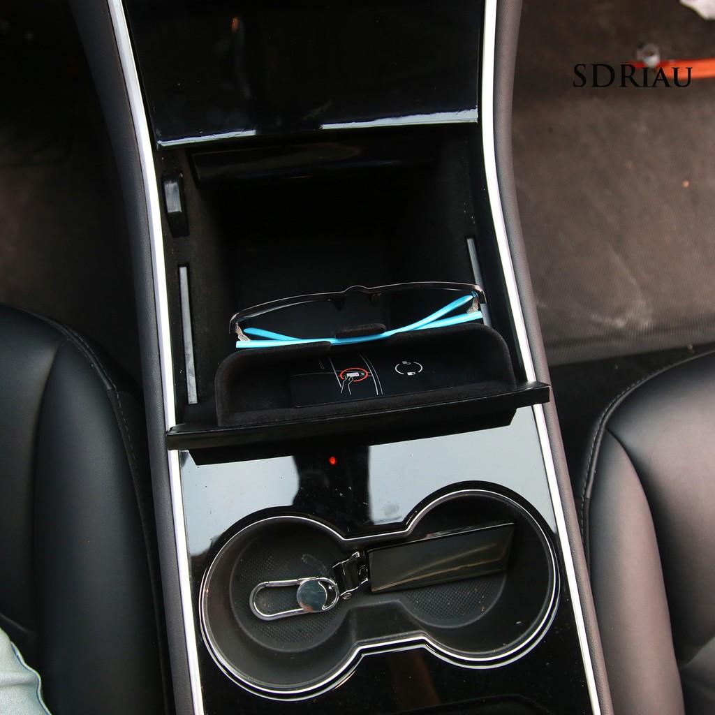 Hộp Đựng Mắt Kính Tiện Lợi Cho Tesla Model 3