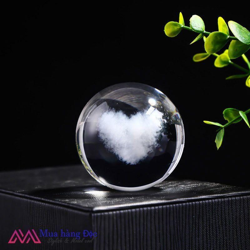 Quà tặng quả cầu pha lê trái tim ý nghĩa