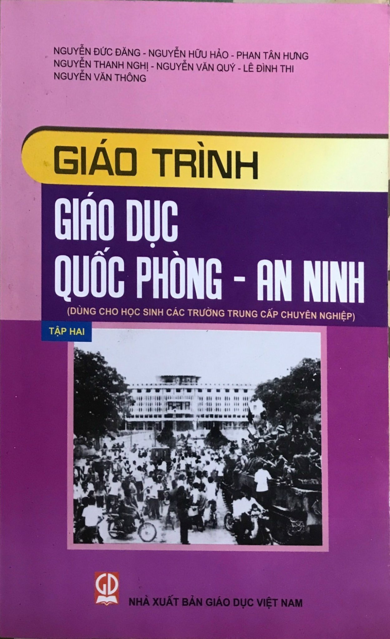 Combo Giáo Trình Giáo Dục Quốc Phòng - An Ninh Tập 1 + Tập 2