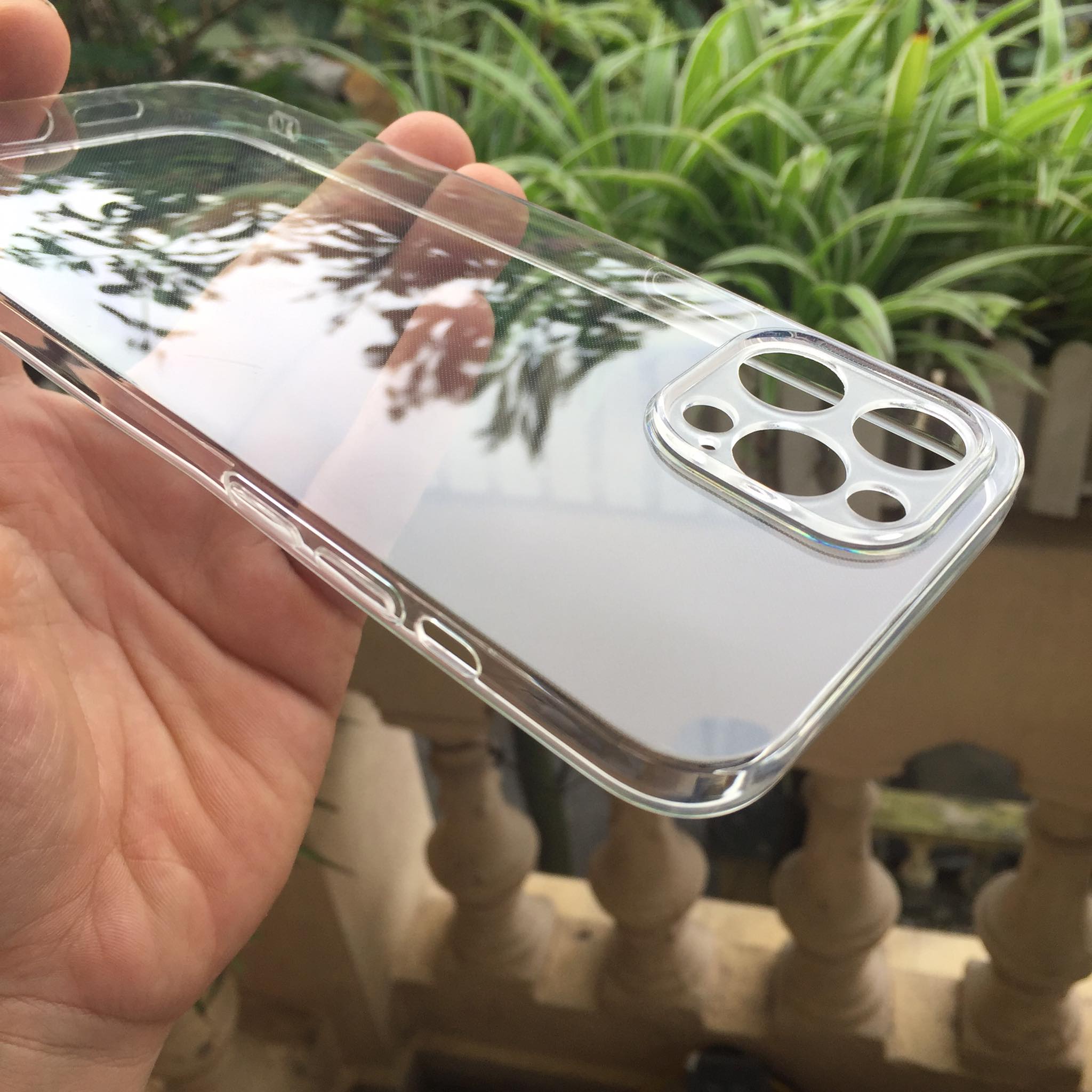Ốp lưng silicon Gor cho Apple iPhone 12 Pro Max 6.7 inch siêu mỏng, có gờ bảo vệ camera - Hàng nhập khẩu