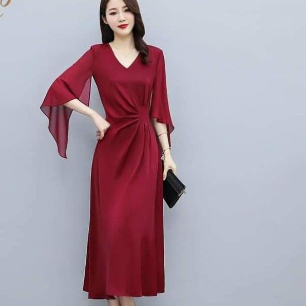 ĐẦM XÒE XẾP LI EO TAY VOAN CHOÀNG