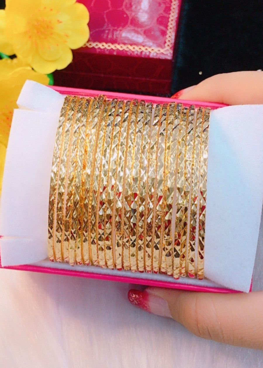 Vòng xiemn khóa gài mạ vàng 18k mã 8020A