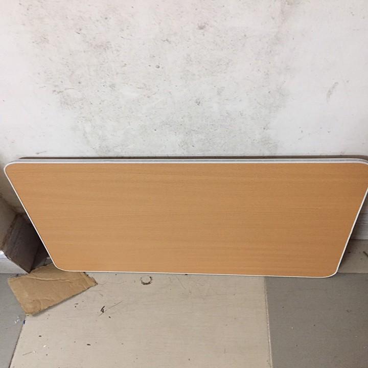 BÀN GẤP VÂN GỖ CHO HỌC SINH KIỂU CHÂN BÓP