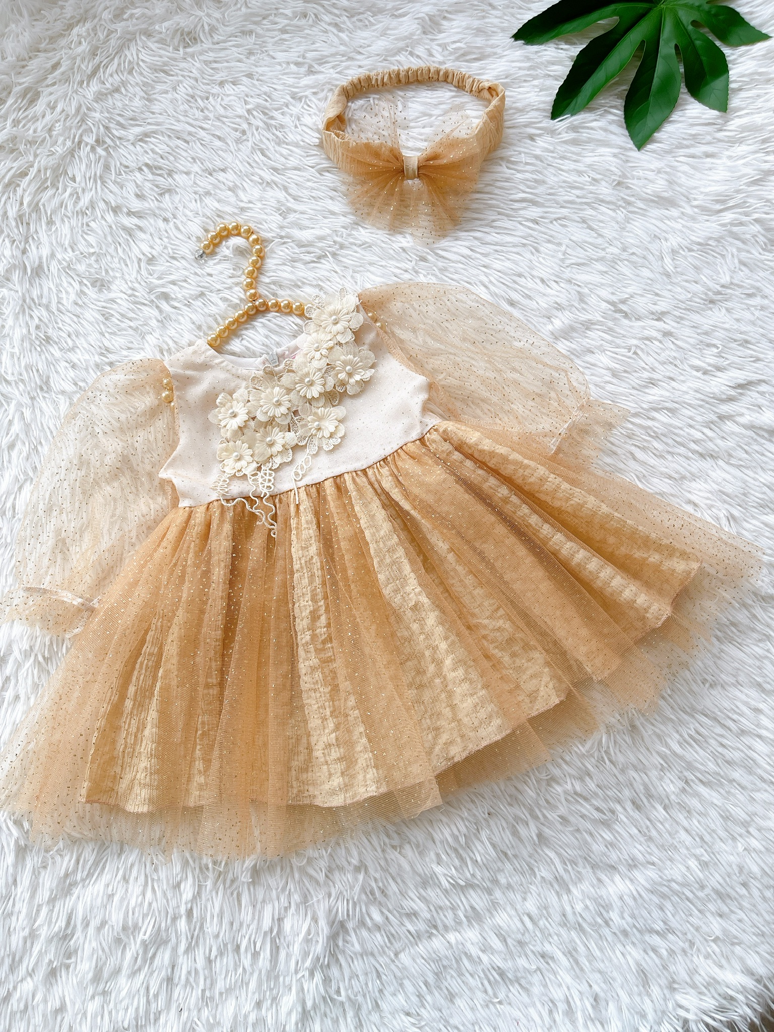 Váy công chúa đính hoa ngực bé gái 4 đến 28kg, Đầm bé gái tặng kèm turban
