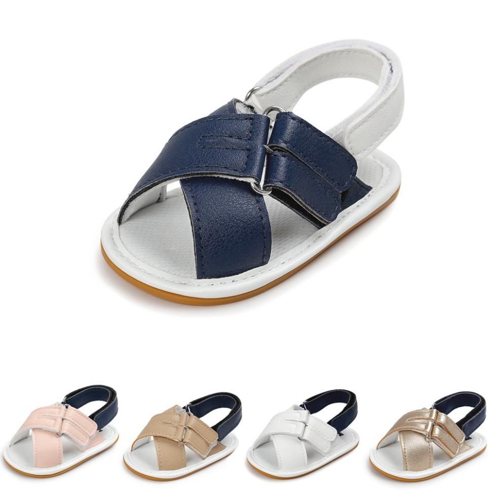 Giày sandal tập đi chống trơn trượt cho bé