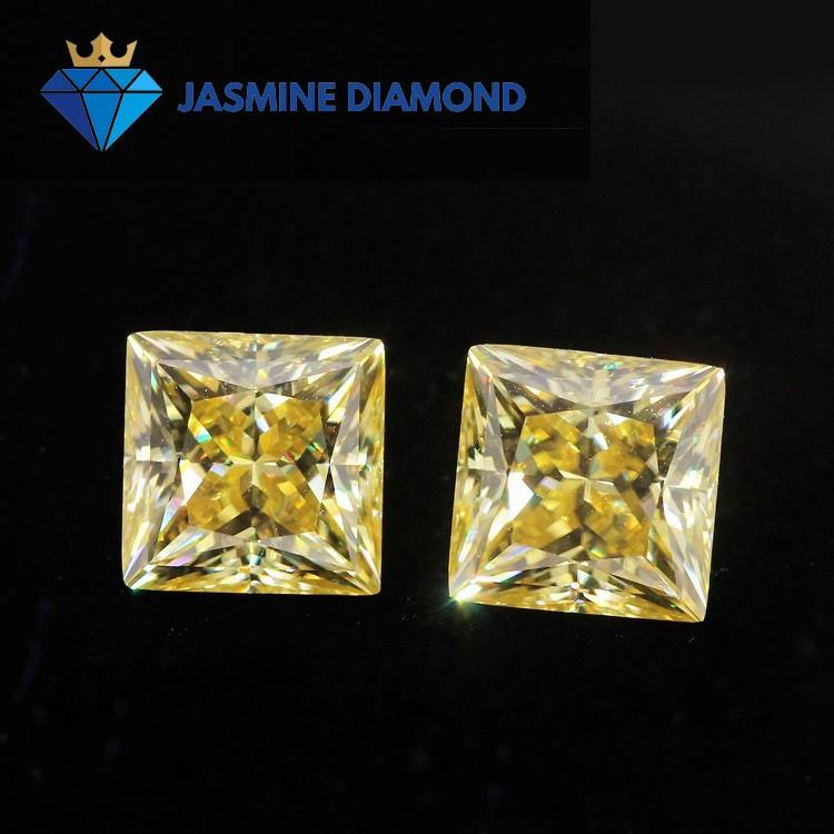 Kim cương nhân tạo Mỹ Moissanite giác cắt Princess vàng vivid