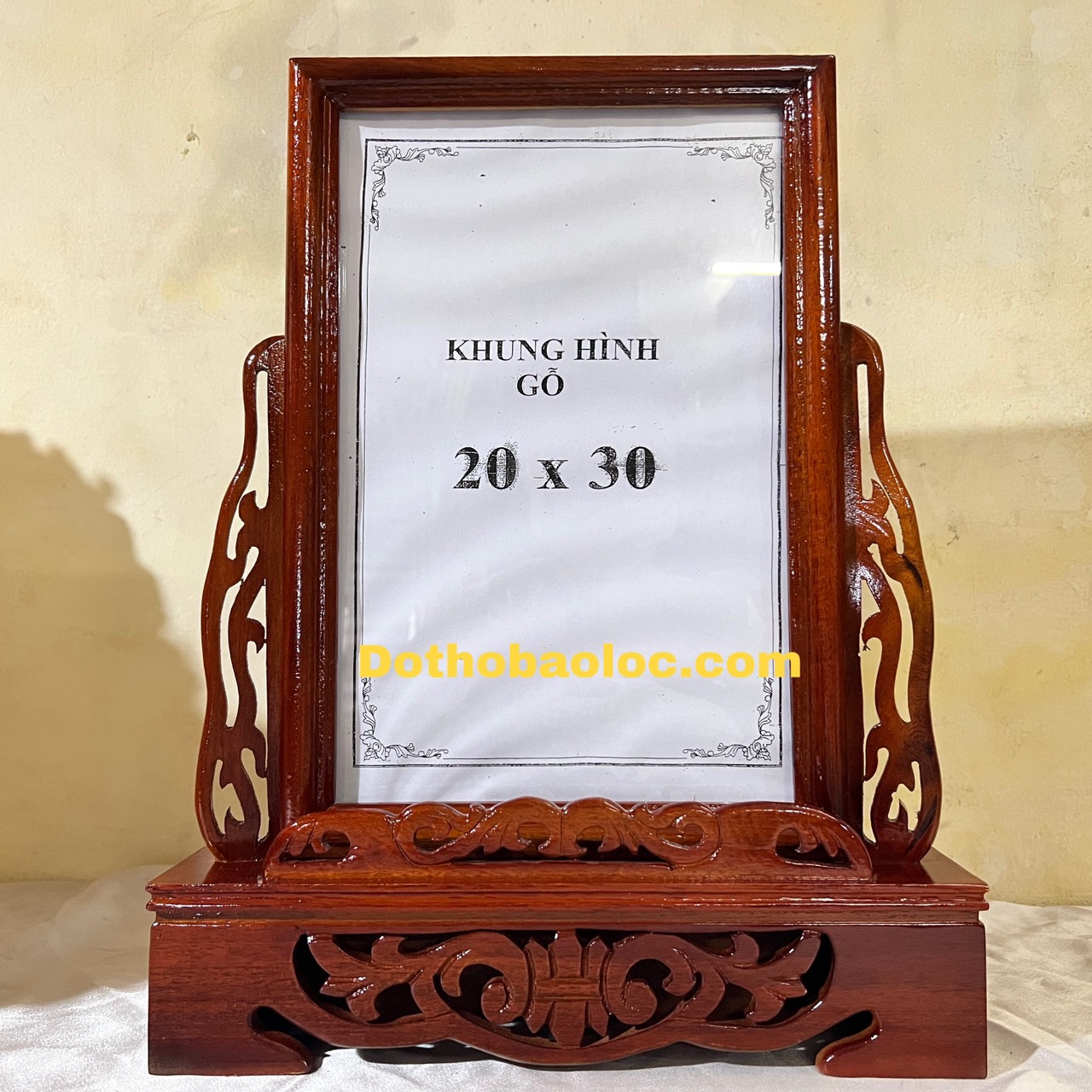 Khung ảnh, khung hình gia tiên gỗ tràm bông vàng 100% để vừa hình 20cmx30cm