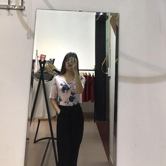 Áo thun hoa rúm ngực tay lỡ-Sooyoung