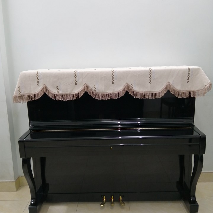 KHĂN PHỦ ĐÀN PIANO CƠ CHẤT LIỆU DÀY MỀM MỊN HỌA TIẾT HÌNH THOI MÀU KEM