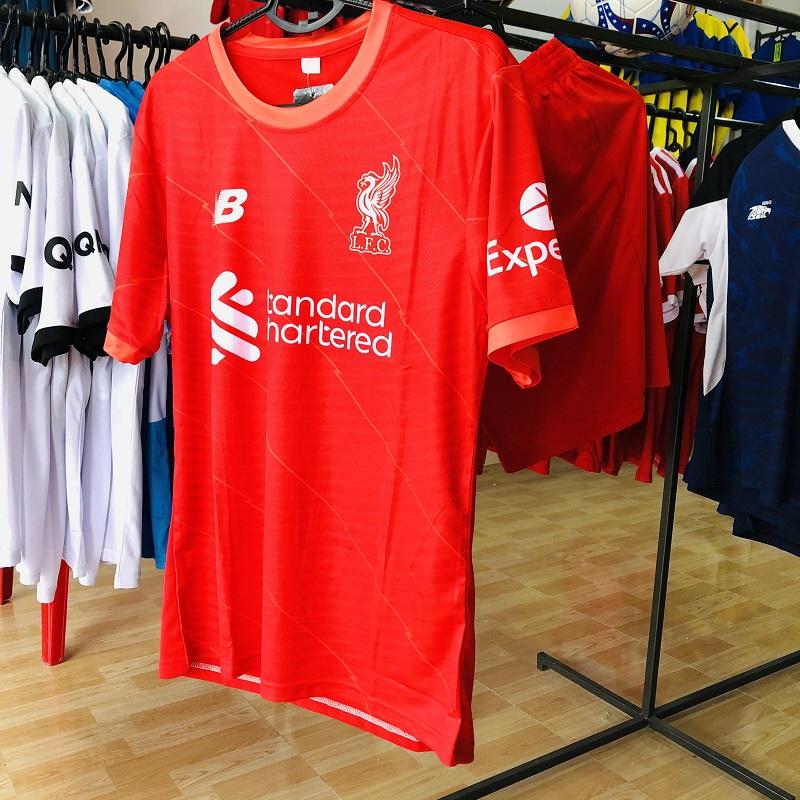 Mẫu quần áo thể thao hè, chất vải thui thái lạnh CLB Liverpool MỚI