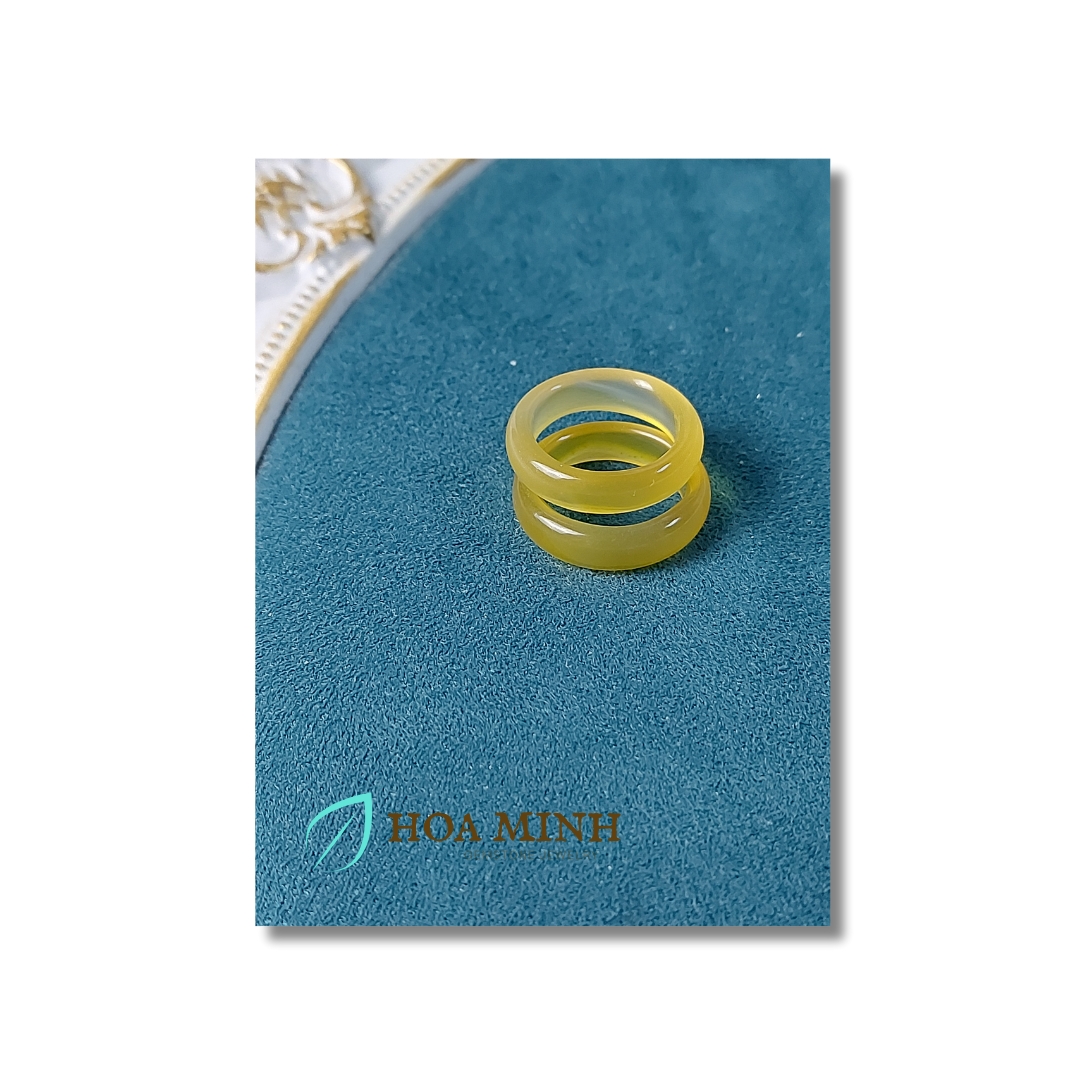 Nhẫn đá Mã Não vàng dày 5-6 li size 7, đường kính 17mm, hợp mệnh Thổ Kim