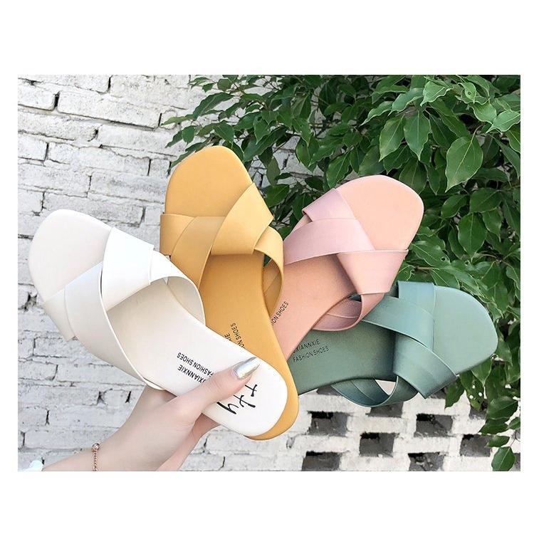 Dép đi biển chống trượt cao cấp cho nữ