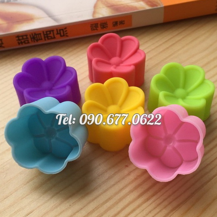 Bộ 10 khuôn silicone 3 lớp làm bánh, rau câu, bánh bông lan, bánh da lợn, bánh cookie hình hoa mai 5 cánh tròn – Mã số 1100