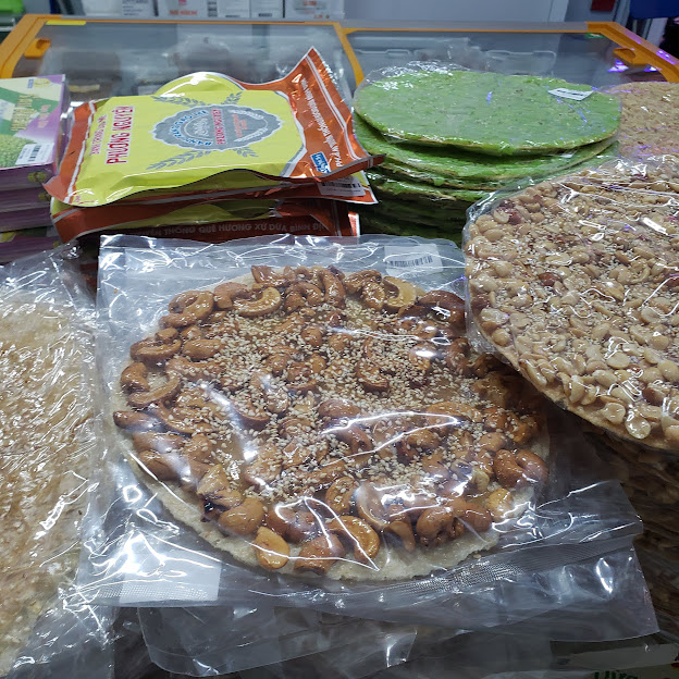 Seavy Bánh Tráng Hạt Điều - Giòn Rụm Thơm Lừng Đặc Sản Nha Trang - 250g