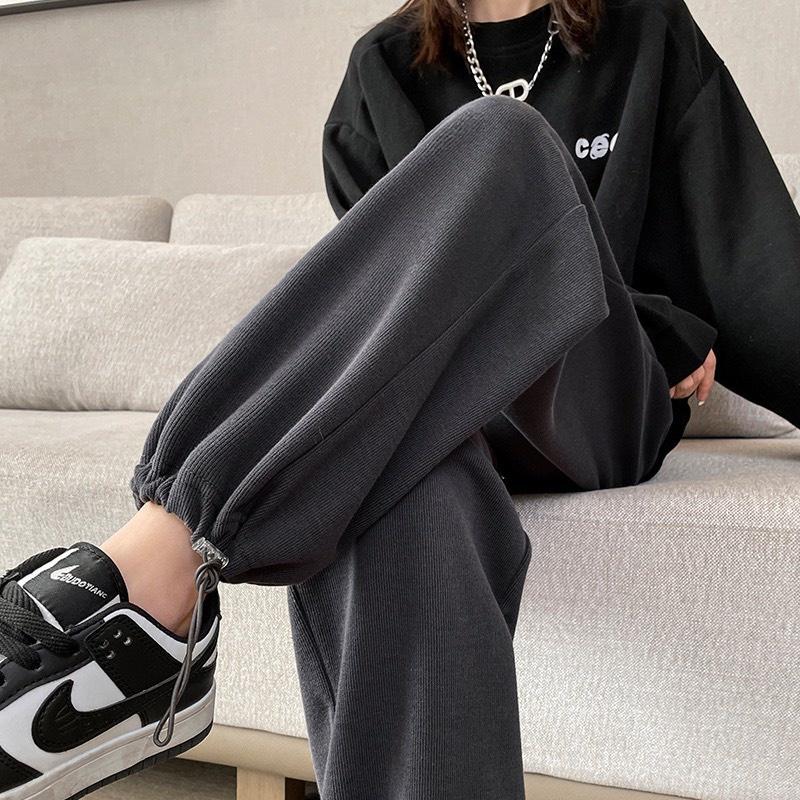Bộ Áo Nỉ CEC Quần Jogger Chân Cua Ống Rộng Dây Rút