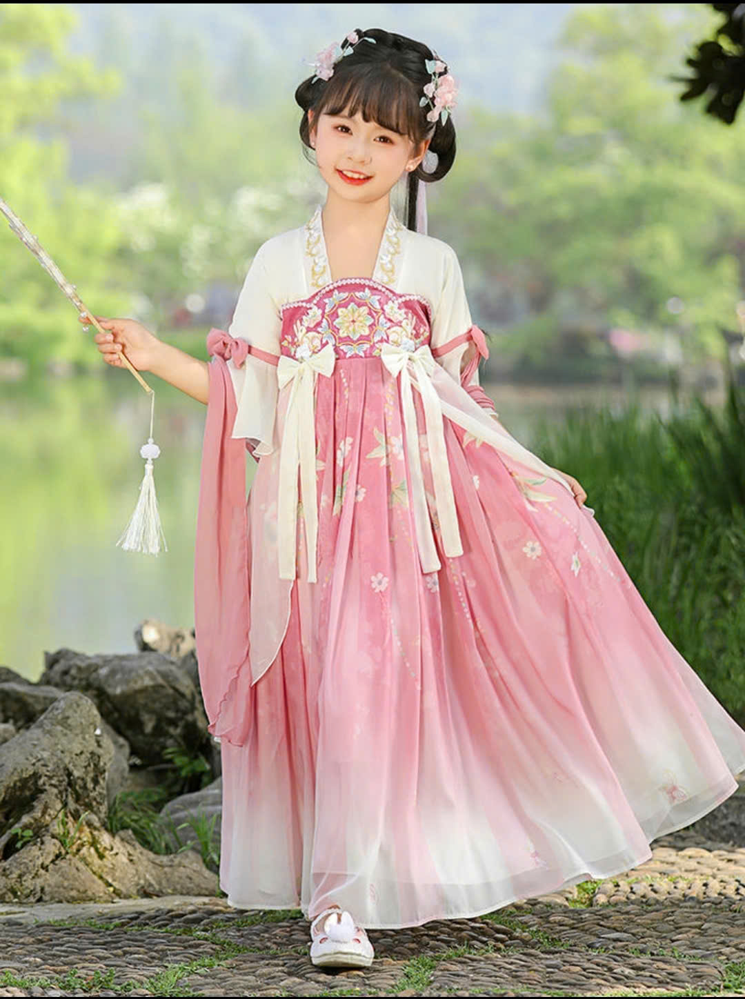 Đầm váy công chúa cổ trang hanfu thêu hoa cho bé gái diện lễ tết trung thu đẹp size 100-160 hàng Quảng Châu