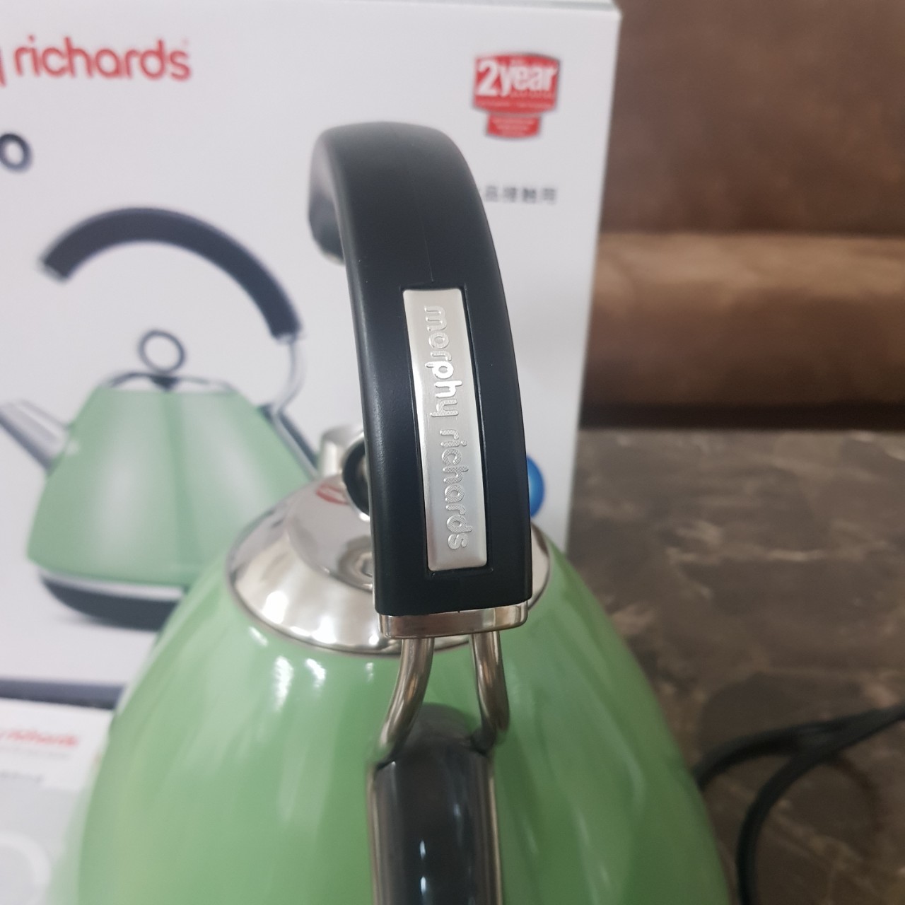 Ấm đun nước siêu tốc cao cấp Morphy Richards MR7456A, dung tích 1,5 lít, công suất 1850W - Hàng chính hãng, bảo hành 24 tháng