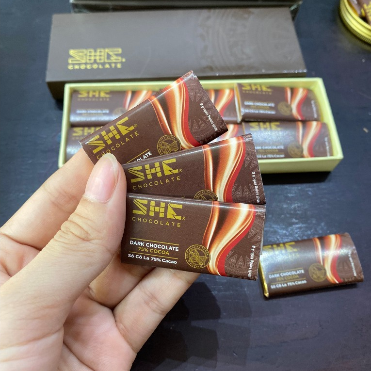 Socola đen nguyên chất cao cấp 75% cacao đắng vừa ít ngọt SHE Chocolate