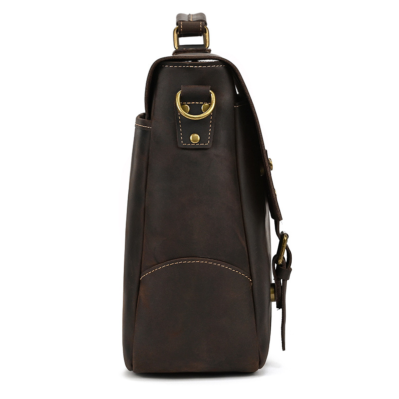 Túi đeo chéo nam DA BÒ THẬT cao cấp phong cách mới – BEE GEE DCN9379