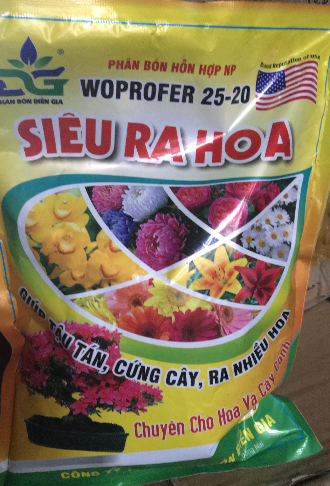 Phân bón Woprofer Siêu ra hoa 25-20 gói 700gr