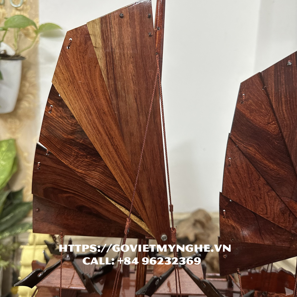 Mô hình thuyền gỗ thuyền trang trí thuyền gỗ cổ Hạ Long Rồng - Thân tàu dài 40cm - Buồm gỗ tự nhiên