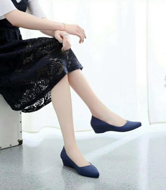 Giày nhựa thời trang mùa hè chịu nước hàng cao cấp GIAY01