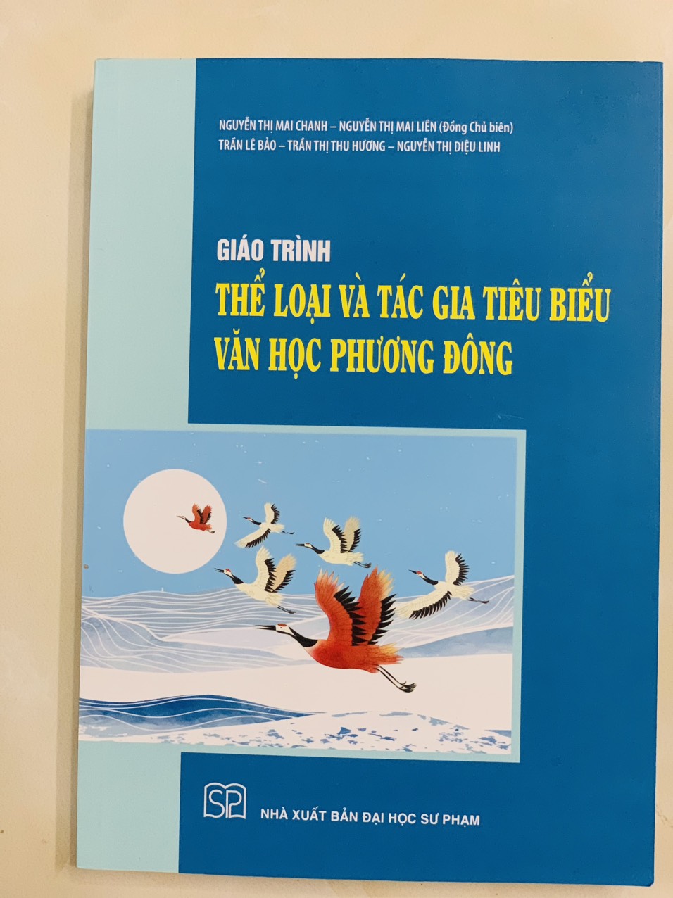 Sách - Giáo trình Thể loại và tác gia tiêu biểu văn học phương Đông